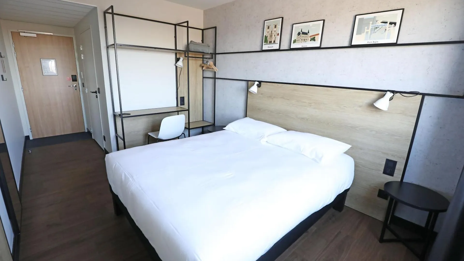 *** Hotel Ibis Bourgoin Jallieu Medipole Francie